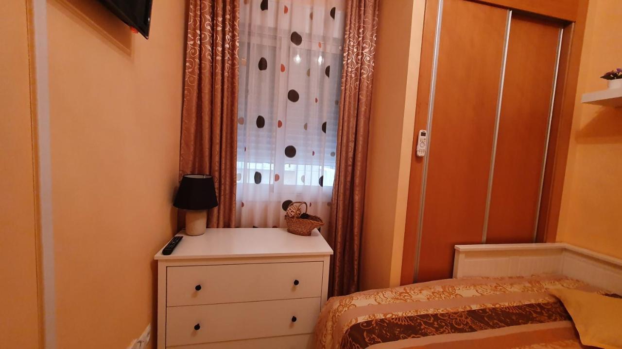 Ideal Escapadas Y Vacaciones-parking-wifi-netflix-xbox *