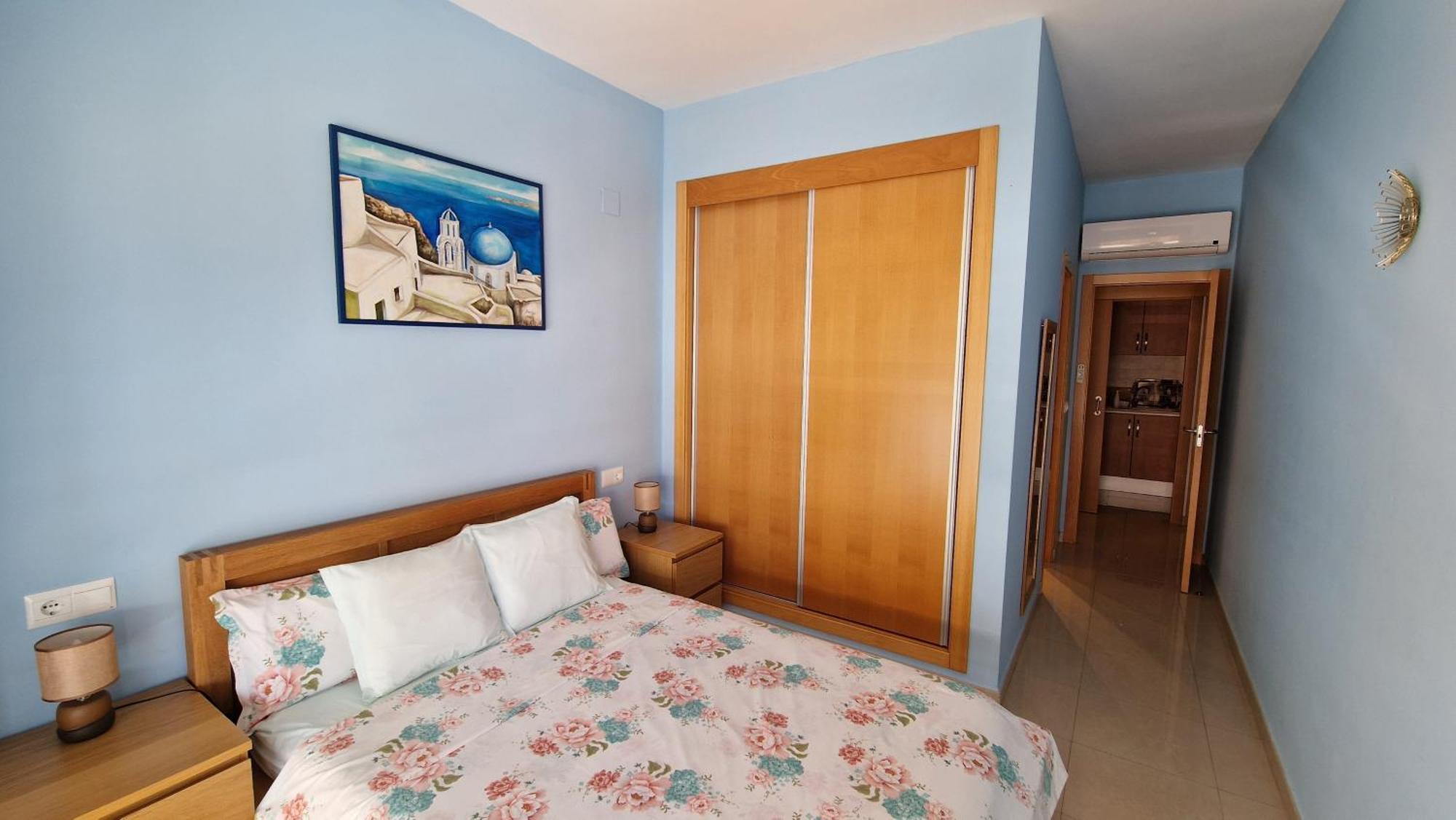 Ideal Escapadas Y Vacaciones-parking-wifi-netflix-xbox Apartment